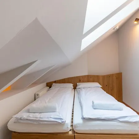 Pod Stokiem Z Sauna I Jacuzzi - Szczyrkapartamenty Aparthotel 3*