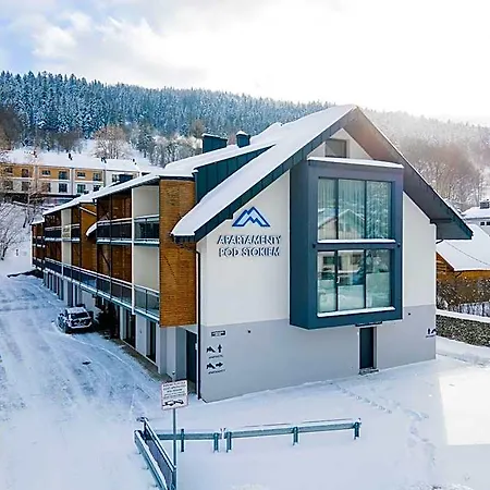 Appart hôtel Pod Stokiem Z Sauna I Jacuzzi - Szczyrkapartamenty