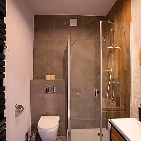 Pod Stokiem Z Sauna I Jacuzzi - Szczyrkapartamenty 3*