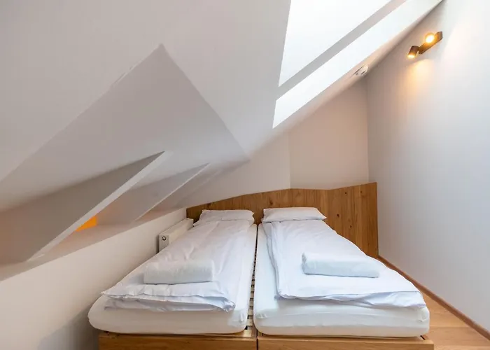 Pod Stokiem Z Sauna I Jacuzzi - Szczyrkapartamenty 아파트호텔 3*