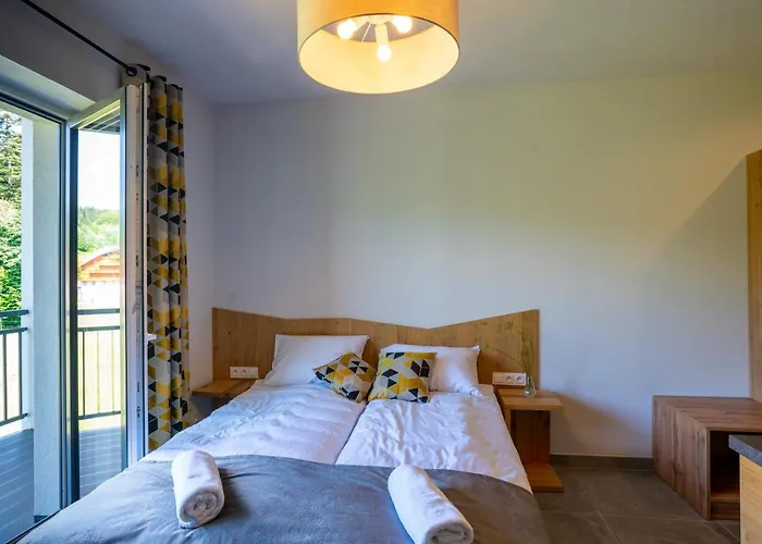 מלון דירות Pod Stokiem Z Sauna I Jacuzzi - Szczyrkapartamenty 3*