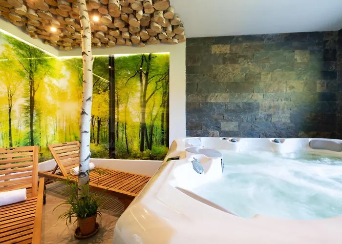 Pod Stokiem Z Sauna I Jacuzzi - Szczyrkapartamenty 슈차이르크