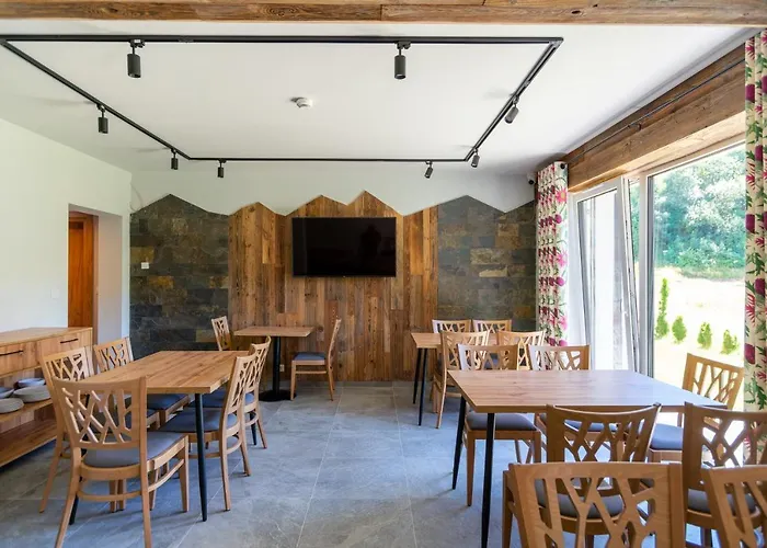 Pod Stokiem Z Sauna I Jacuzzi - Szczyrkapartamenty 슈차이르크