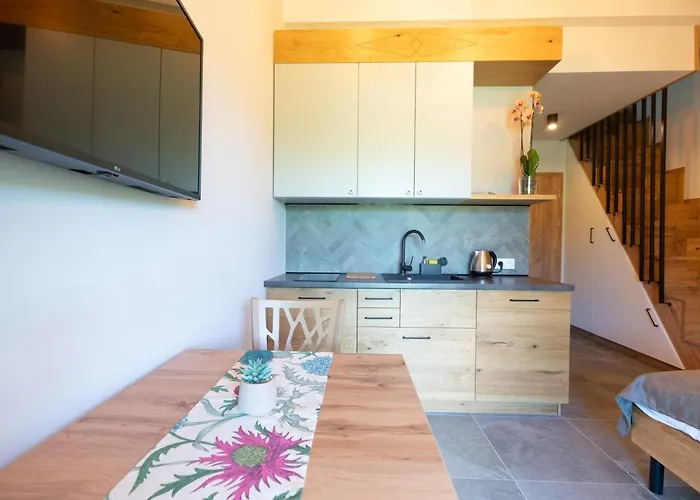 Lägenhetshotell Pod Stokiem Z Sauna I Jacuzzi - Szczyrkapartamenty Szczyrk