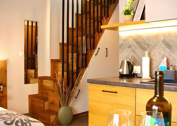 Pod Stokiem Z Sauna I Jacuzzi - Szczyrkapartamenty מלון דירות